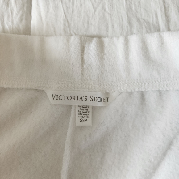 Victoria's Secret White Sweatpants with Gold Heart - Picture 4 of 7